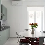 @urhome - Luxury Penzion 4*