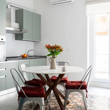 @urhome - Luxury Πανσιόν Ρώμη