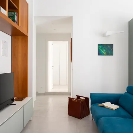 @urhome - Luxury 4*